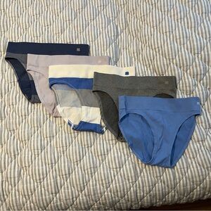 Lucky Brand set 5 of underwear. NWOT. Size large.